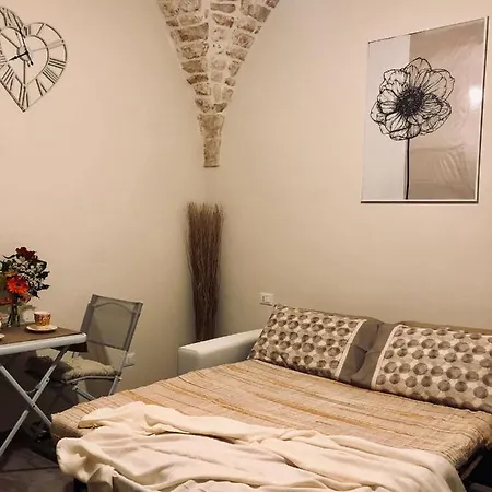 Couette-café Bosa 3*